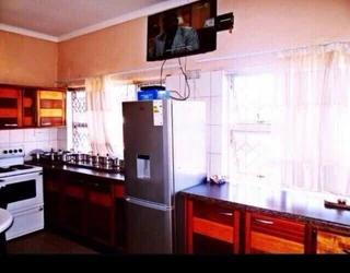 Umlazi M section room to let