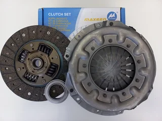 Fuso Canter FE7.136 (4D34) Clutch Kit - Including Concentric Slave Cylinder