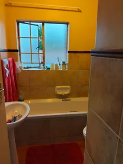 2 bedroom townhouse with lockup garage and balcony Centurion Eco Park Clearwater