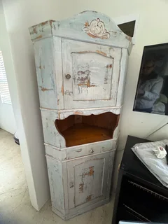 Corner Cabinet