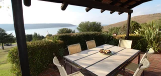 Qwantani   Timeshare - Sterkfontein Dam [Drakensberg] ( Fri 19 - Fri 26 Dec)