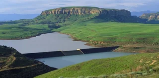 Qwantani   Timeshare - Sterkfontein Dam [Drakensberg] ( Fri 19 - Fri 26 Dec)