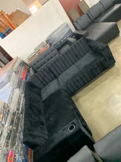 Brand new velvet 3piece corner couch for sale