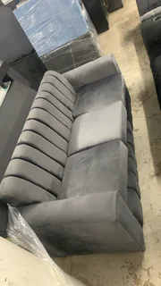 Brand new velvet 3seater couch for sale