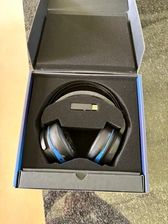 Razer Thresher 7.1 inch surround sound Wireless headphones