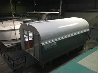 Composite insulated house