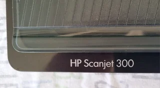HP Scanjet 300 flatbed scanner