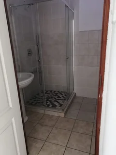 Studio apartment in Sunninghill for rent