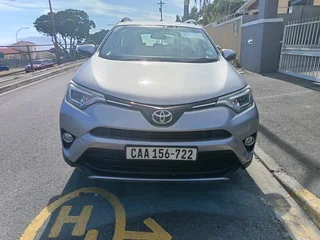 Bargain Silver RAV 4 Automatic