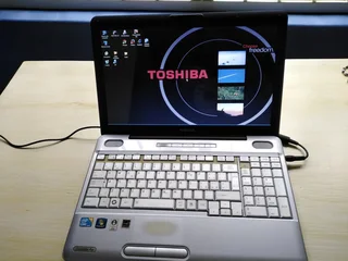 TOSHIBA LAPTOP L500-1T8