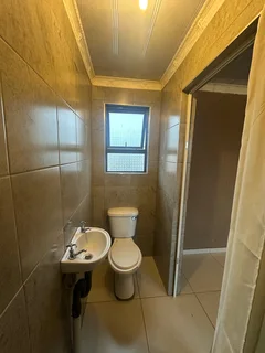 Bachelor Room Protea Glen Ext20 - R1700/PM