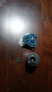 Cbr / R6 fuel pump brand new with strainer