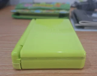 Nintendo Ds Lite Limited Lime Green Box/games/charger.