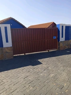 Nasrec close to FNB Stadium - Daily/Weekly/monthly accommodation for R4500/R1750/380