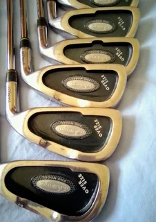 MASSIVE BARGAIN - best-priced golf set on  this site! Clean condition, easy to hit - excellent  valu