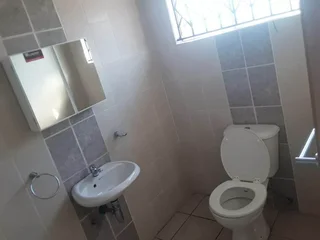 RENT A NICE ROOM AT BAPONG