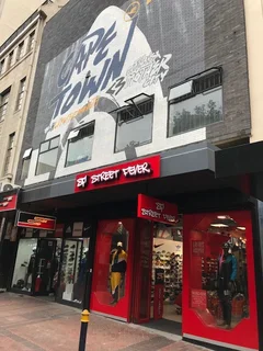 Shop To Let - Prime Position St. Georges Mall