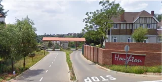 Modern 79 m² Loft Unit for Sale – Secure Houghton Village Complex, Parktown