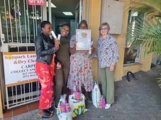 Sonpark Laundromat and Dry Cleaners open on Saturdays and Sundays