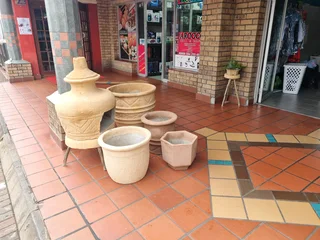 Cement pots