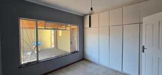 Newly Renovated 3 Bedroom House to Rent in quiet Tygerdal