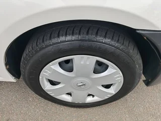 2020 Nissan NP200 1.6i Safety Pack 113kms