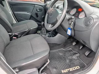 2020 Nissan NP200 1.6i Safety Pack 113kms