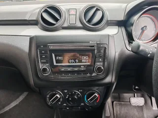2021 Suzuki Swift 1.2 GL Auto 76000kms