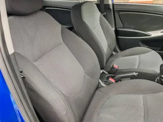 2012 Hyundai Accent Sedan