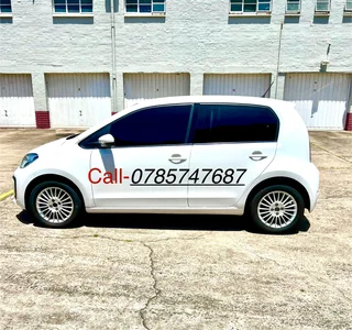 1.0L 2020 Volkswagen Up! Comfortline