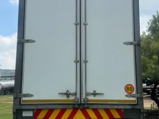 UD Croner PKE 250 14.5 Ton