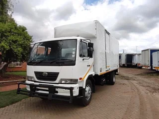 UD 80   27000  KMS