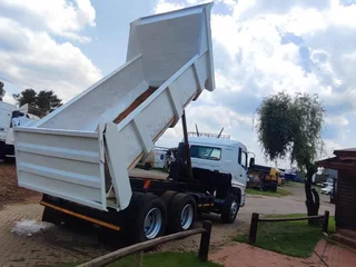 UD 26.370 TIPPER 10 CUBE