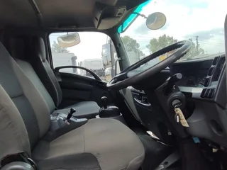 ISUZU FSR 800 TAUT LINER