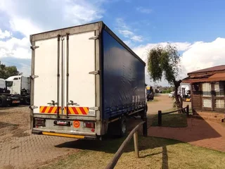 ISUZU FSR 800 TAUT LINER