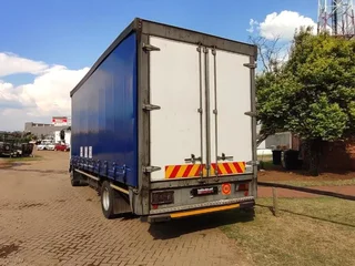 ISUZU FSR 800 TAUT LINER