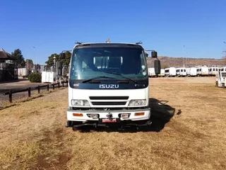 2012 ISUZU 73000 KMS