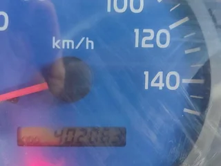 HINO 12-215 8 TON R379000