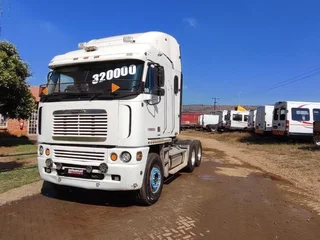 Freight Liner  argosy  isx 500 Cummins