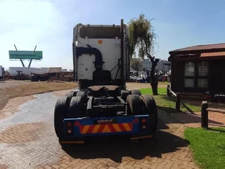 FREIGHT LINER  ARGOSY  ISX 500 Cummins