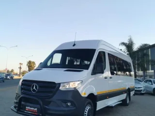 MERC SPRINTER 519 XL 23 Seater