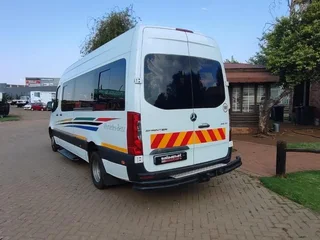 MERC SPRINTER 23 SEATER R599000