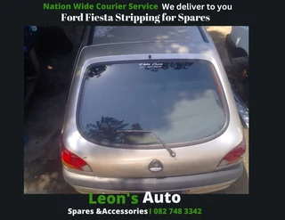 Ford fiesta 2000 model stripping for spares