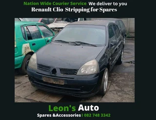 Renault clio stripping for spares
