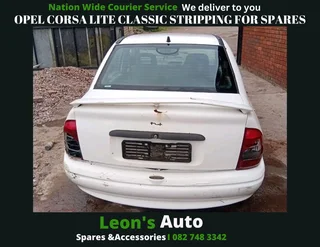 Opel Corsa lite sedan stripping for spares