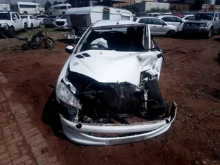 PEUGEOT 206 1.4  X LINE STRIPPING FOR SPARES