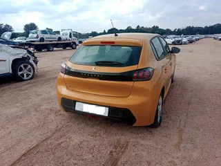 PEUGEOT 208 ALLURE 1.2 PURETECH 5 DR STRIPPING FOR SPARES