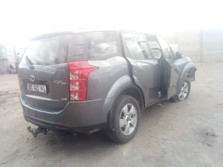 Mahindra Xuv 500 2.2d Stripping For Spares