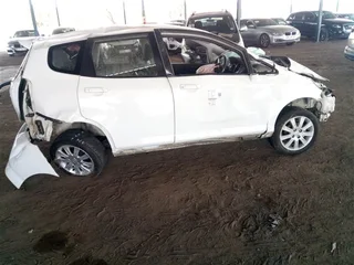 HONDA JAZZ STRIPPING FOR SPARES