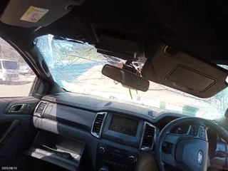 FORD RANGER 3.2  TDCi P-U-D WILDTRAK STRIPPING FOR SPARES